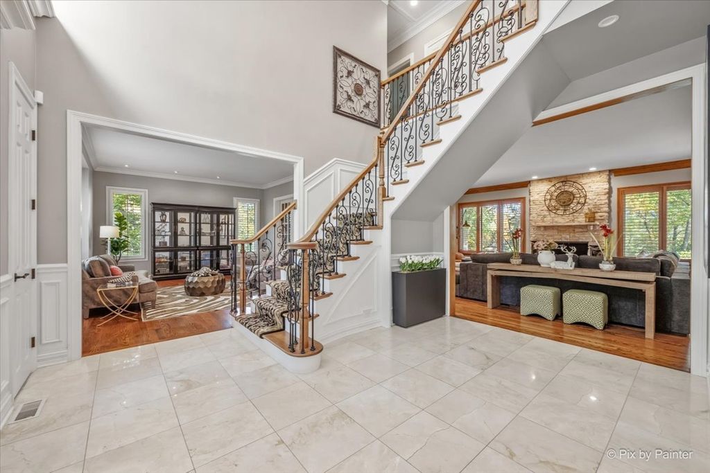 56 S Wynstone Drive, North Barrington, IL 60010 — photo 3