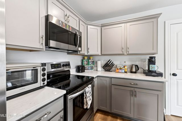 18102 Evergreen Drive, Gulfport, MS 39503