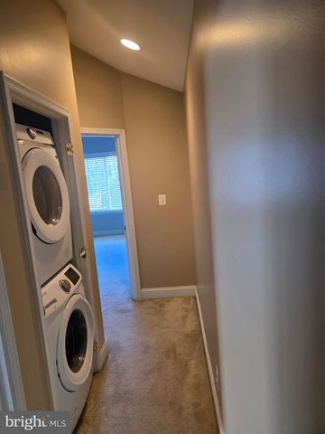 6371 FOREST AVE, Elkridge, MD 21075