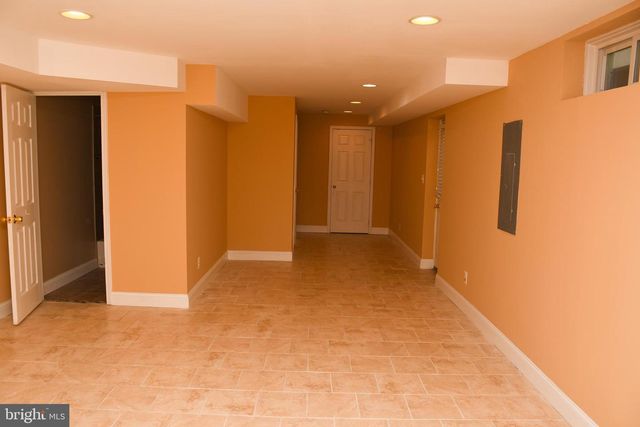 6371 FOREST AVE, Elkridge, MD 21075