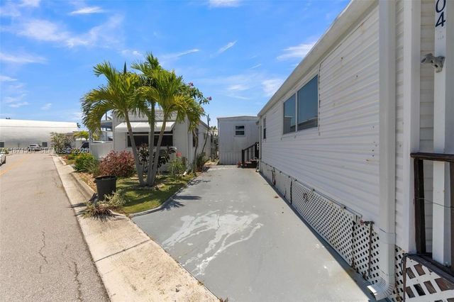 204 Flamingo Drive 1, Briny Breezes, FL 33435