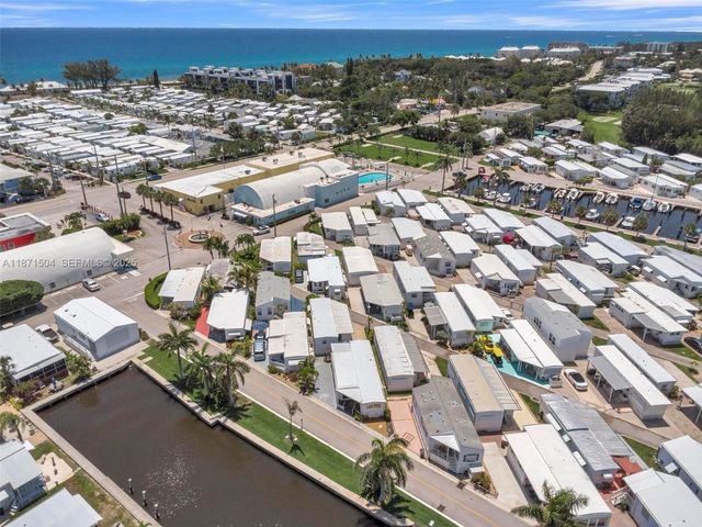 204 Flamingo Drive 1, Briny Breezes, FL 33435