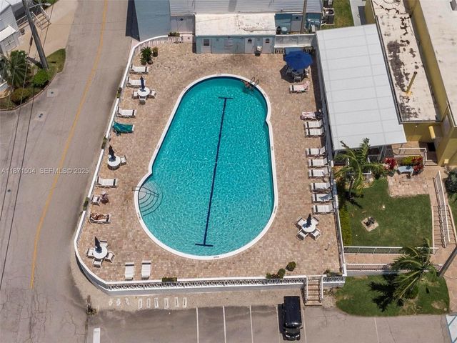 204 Flamingo Drive 1, Briny Breezes, FL 33435