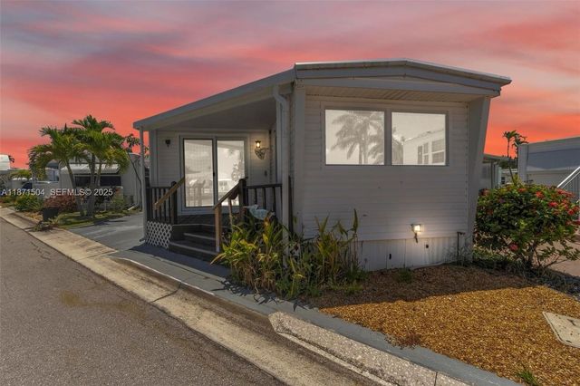 204 Flamingo Drive 1, Briny Breezes, FL 33435