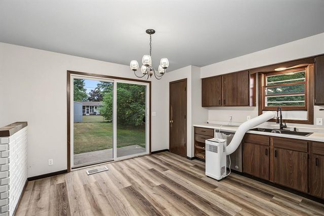 3145 Comet Avenue, Eau Claire, WI 54703