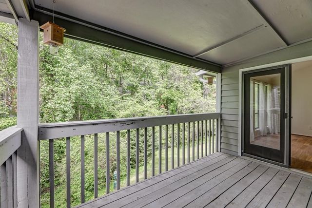 529 Warm Springs Circle, Roswell, GA 30075