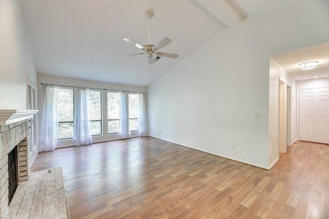 529 Warm Springs Circle, Roswell, GA 30075