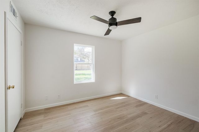 9419 Campbell Road, Houston, TX 77080