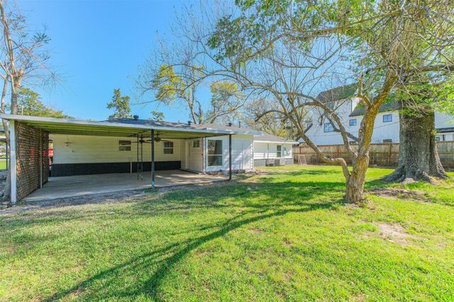 9419 Campbell Road, Houston, TX 77080