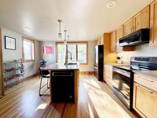 508 Monroe Street, Sauk City, WI 53583