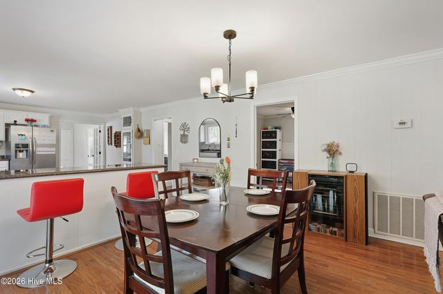 1941 Moss Street, Wilmington, NC 28403