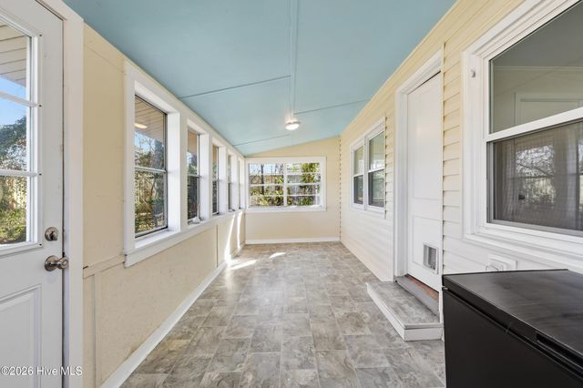 1941 Moss Street, Wilmington, NC 28403