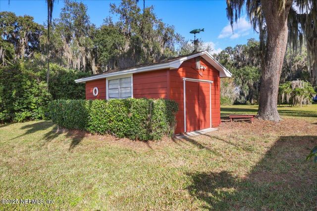 802 LEMON Avenue, Crescent City, FL 32112