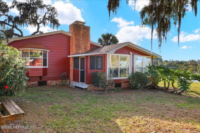 802 LEMON Avenue, Crescent City, FL 32112