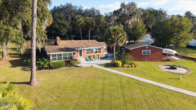 802 LEMON Avenue, Crescent City, FL 32112