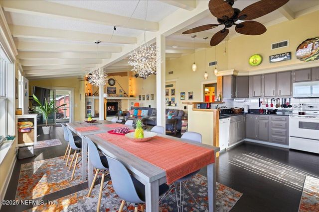 802 LEMON Avenue, Crescent City, FL 32112