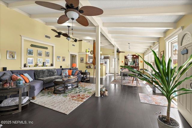 802 LEMON Avenue, Crescent City, FL 32112