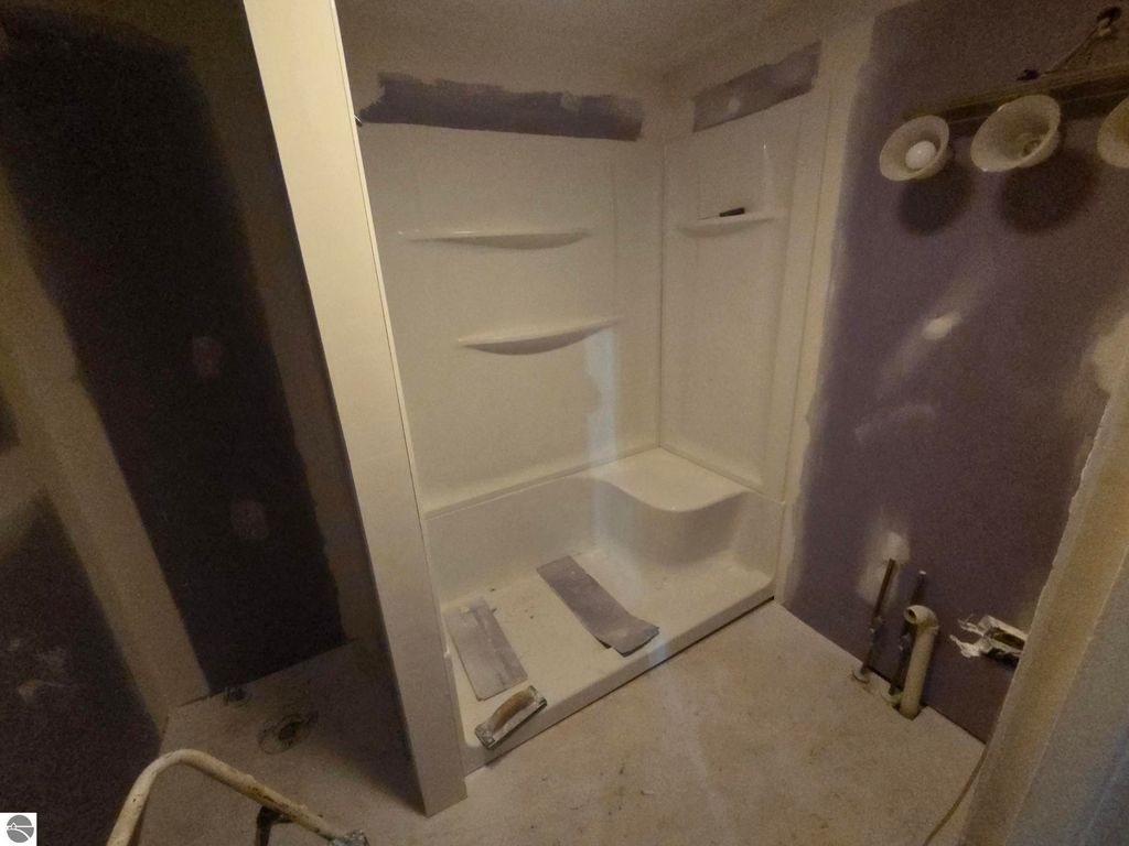 Image 27 of property listing at 820-822 E Chippewa Street, Mt Pleasant, MI 48858