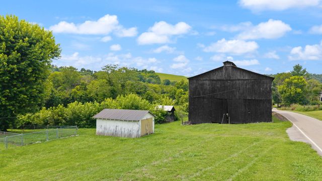 35 Herbert Grubbs Road, Lancaster, KY 40444