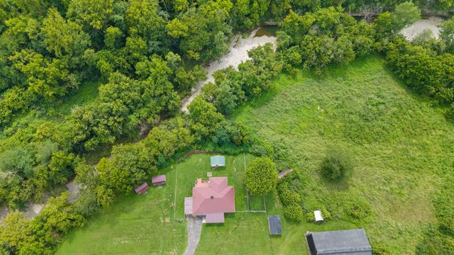 35 Herbert Grubbs Road, Lancaster, KY 40444