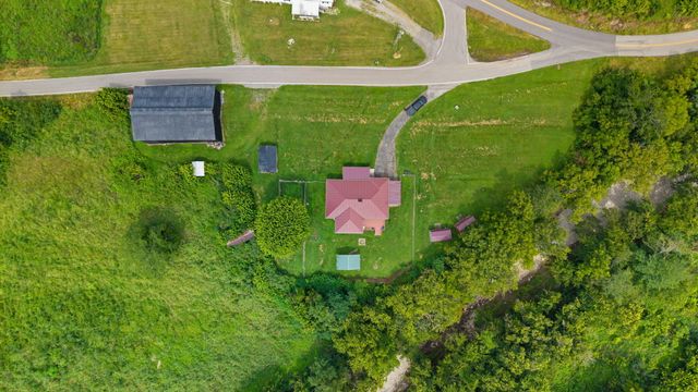 35 Herbert Grubbs Road, Lancaster, KY 40444