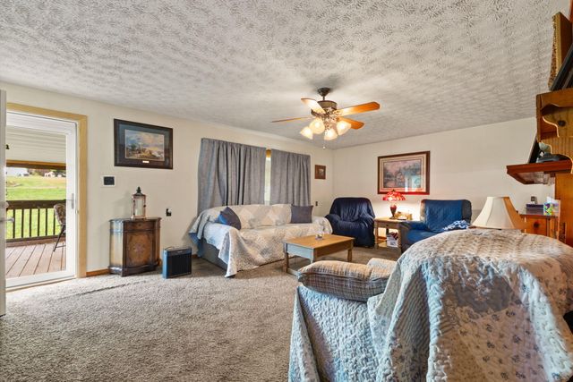 35 Herbert Grubbs Road, Lancaster, KY 40444
