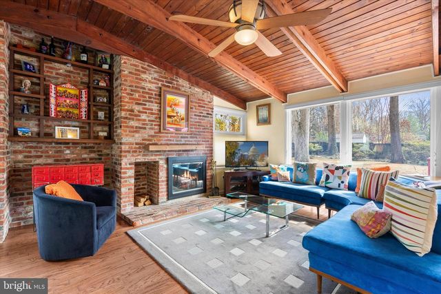 3408 HARTWELL CT, Falls Church, VA 22042