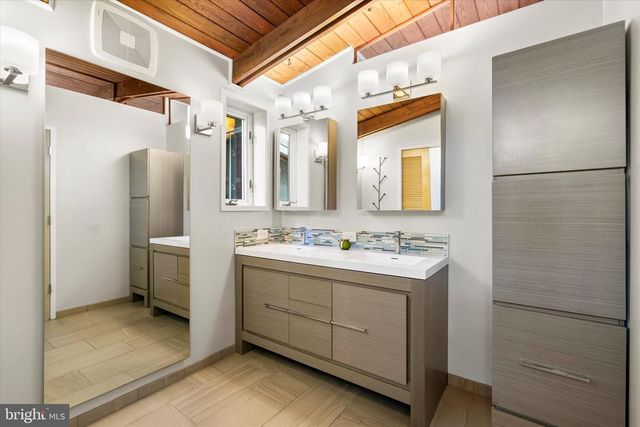 3408 HARTWELL CT, Falls Church, VA 22042