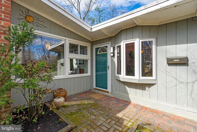 3408 HARTWELL CT, Falls Church, VA 22042