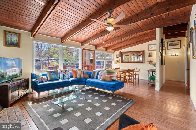 3408 HARTWELL CT, Falls Church, VA 22042