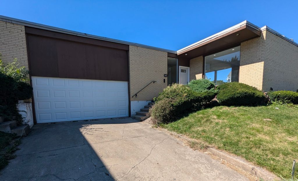9324 S Forest Avenue, Chicago, IL 60619 — photo 2