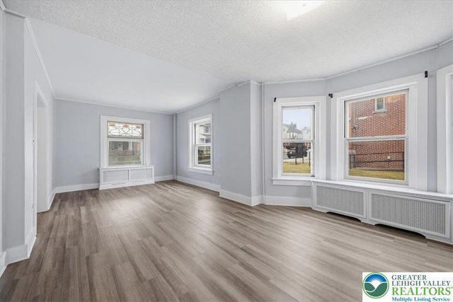 1229 Main Street, Northampton Boro, PA 18067