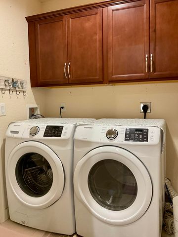 2 Antigua Lane, Port St. Lucie, Port St Lucie, FL 34952