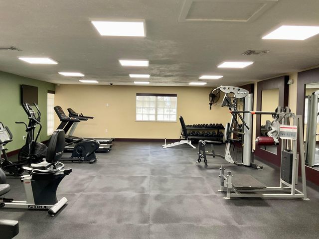 2 Antigua Lane, Port St. Lucie, Port St Lucie, FL 34952