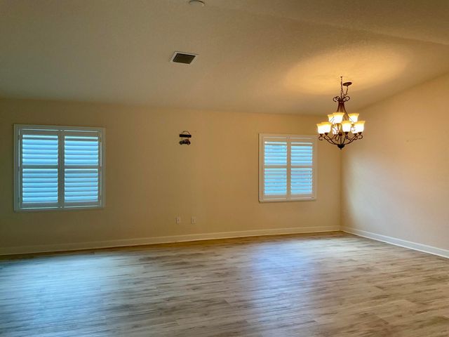 2 Antigua Lane, Port St. Lucie, Port St Lucie, FL 34952