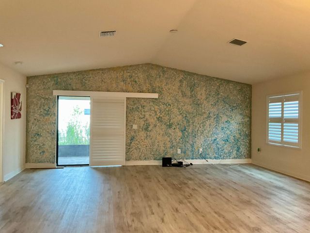 2 Antigua Lane, Port St. Lucie, Port St Lucie, FL 34952