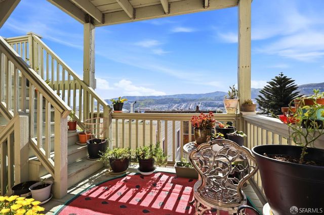 473 Leland Avenue, San Francisco, CA 94134