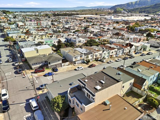 473 Leland Avenue, San Francisco, CA 94134