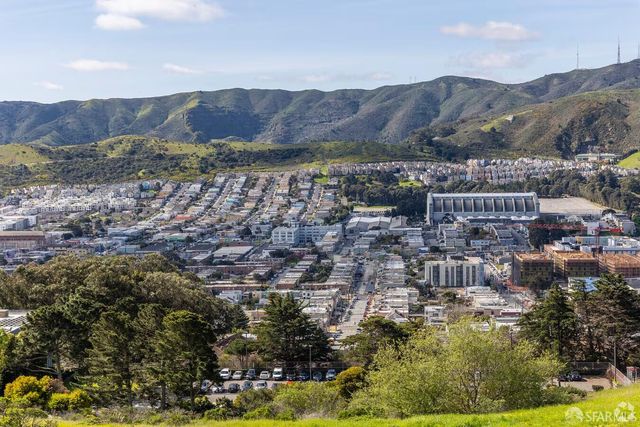 473 Leland Avenue, San Francisco, CA 94134