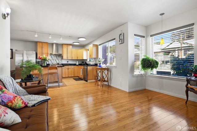 473 Leland Avenue, San Francisco, CA 94134