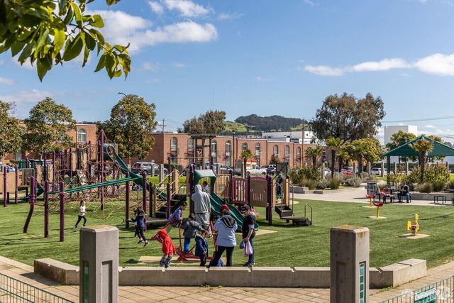 473 Leland Avenue, San Francisco, CA 94134