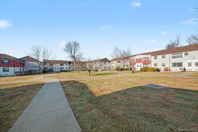 136-59 Jewel Avenue A, Flushing, NY 11367