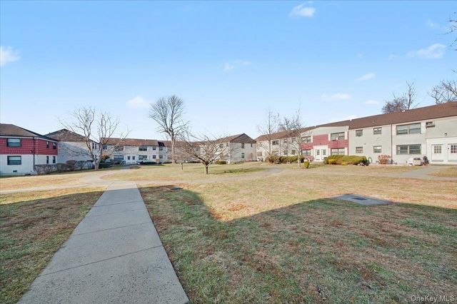 136-59 Jewel Avenue A, Flushing, NY 11367