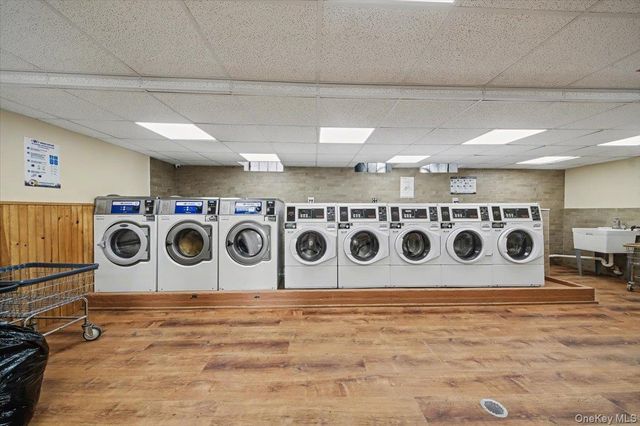 136-59 Jewel Avenue A, Flushing, NY 11367