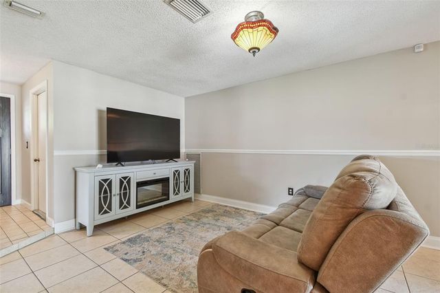 6903 CEDAR RIDGE DRIVE N, Pinellas Park, FL 33781