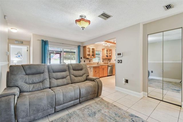 6903 CEDAR RIDGE DRIVE N, Pinellas Park, FL 33781