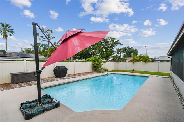 6903 CEDAR RIDGE DRIVE N, Pinellas Park, FL 33781