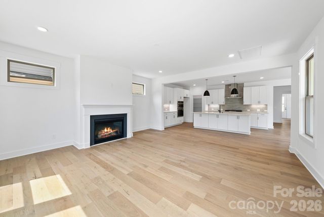 1124 Berryhill Road, Charlotte, NC 28208