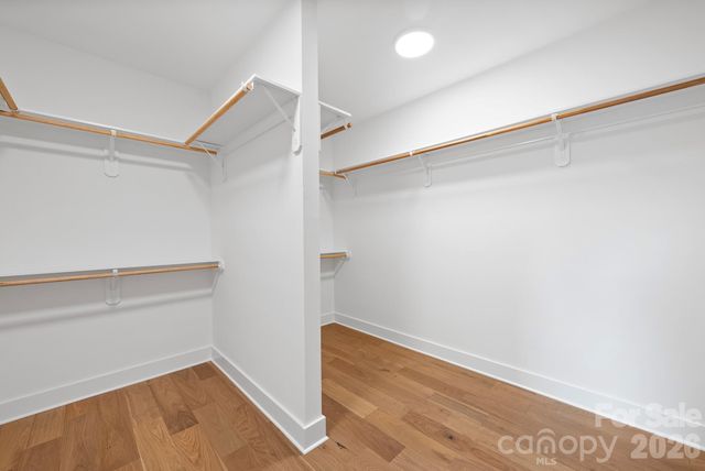 1124 Berryhill Road, Charlotte, NC 28208