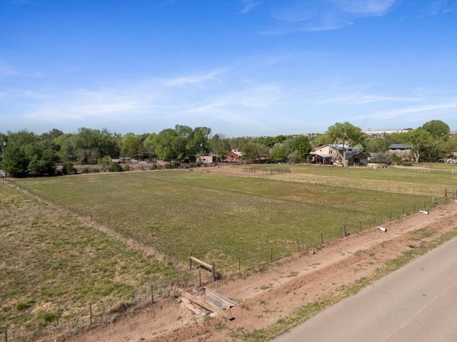 525 Coronado Road, Corrales, NM 87048